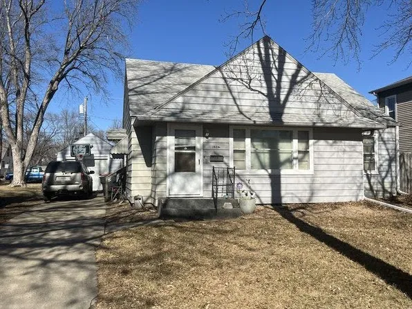 1804 Grant St, Beatrice, NE 68310