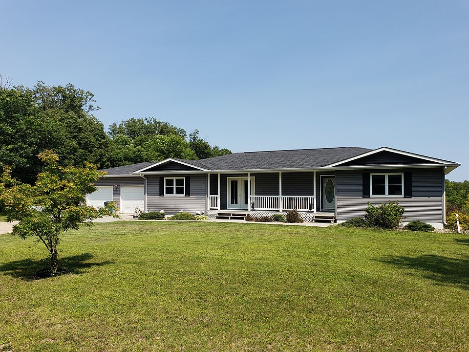 1st image of 14662 Pearl Lake Dr