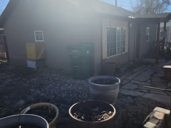 902 1/2 N Orchard Ave, Farmington, NM
