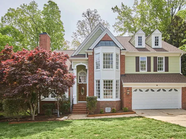 1216 E Pointe Dr, Durham, NC 27712