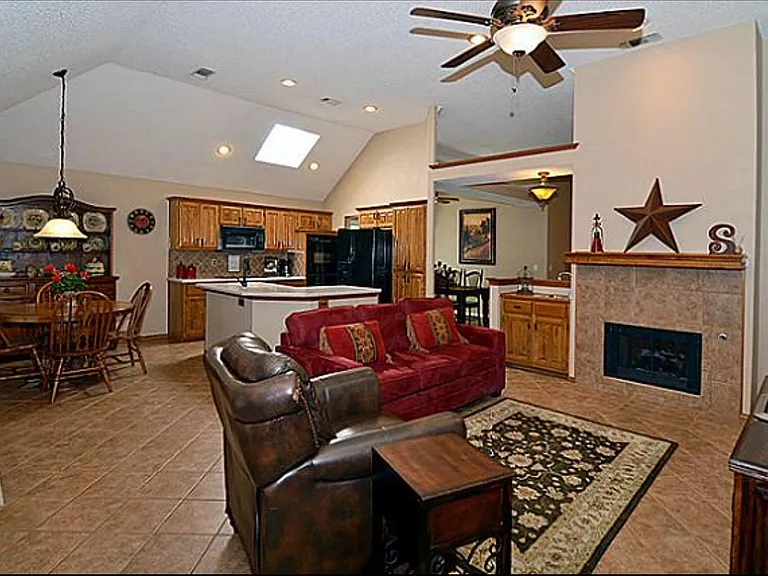 316 Stone Creek Dr — Photo 13