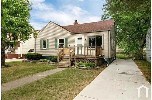 26080 Blumfield St Photo 1