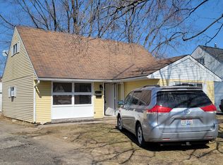 4074 Virginia Cir E, Columbus, OH 43213