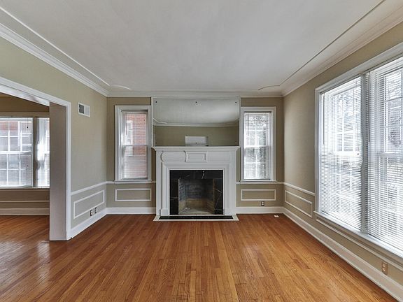 5th image of 7545 Oxford Dr APT 1E