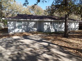 6403 Forest Hill Dr, Forest Hill, TX 76119