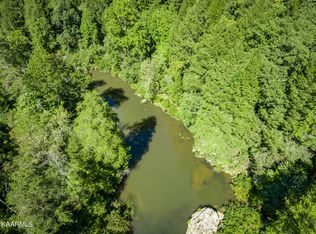 N River Rd, Crossville, TN 38572