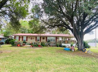 4264 State Highway 111 E, Yoakum, TX 77995