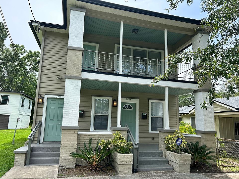 1st image of 1070 Day Ave