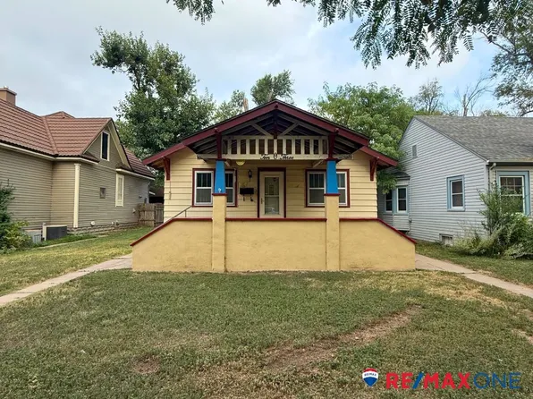 1003 N 5th St, Garden City, KS 67846