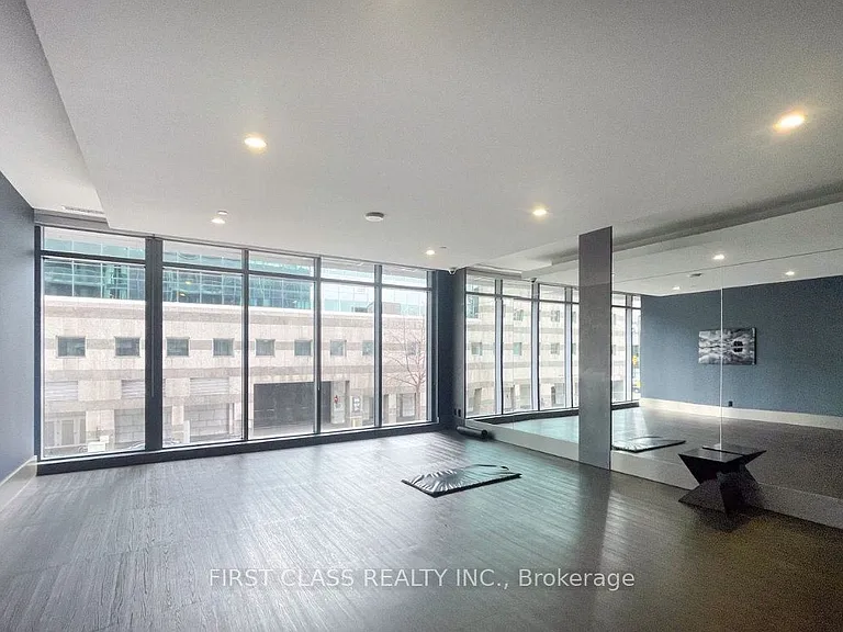 5168 Yonge St #Penthouse 305 — Photo 31