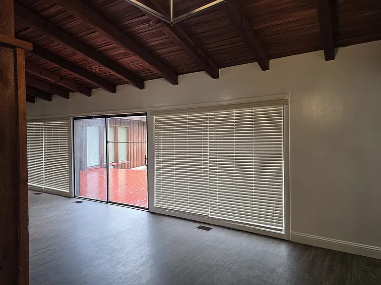 1002 W Bear Creek Rd — Photo 13