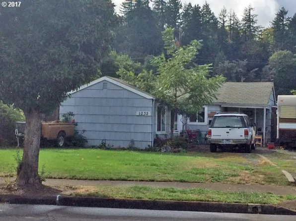 1032 Mill St, Springfield, OR 97477
