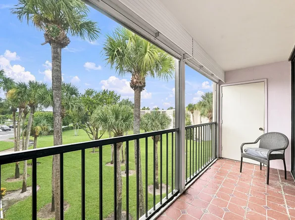 5370 Las Verdes Circle #304, Delray Beach, FL 33484