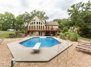 4039 S 115th Rd, Bolivar, MO 65613