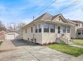 1405 Woodbridge St, Jackson, MI 49203
