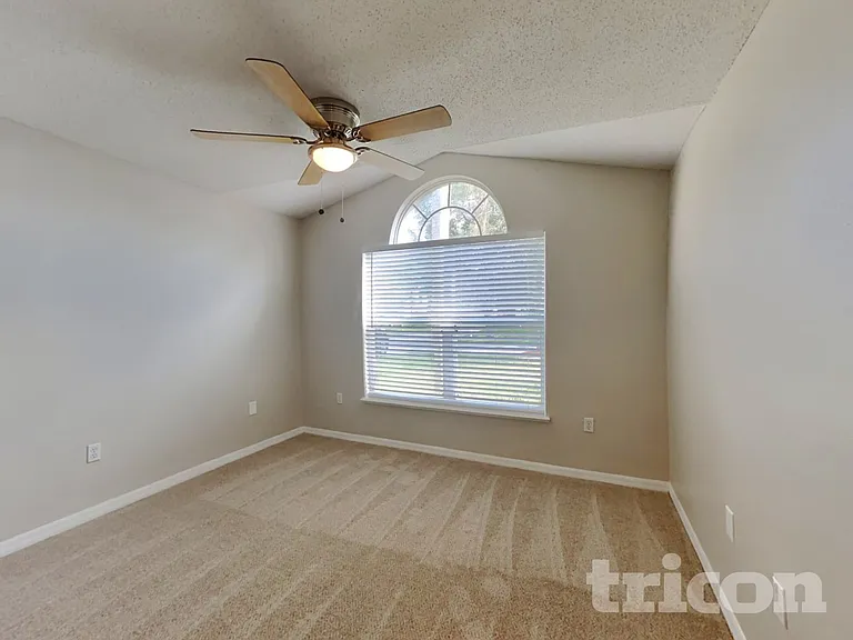 13049 Waterbourne Dr — Photo 12