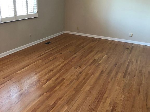 2nd image of 7528 Deane Hill Dr