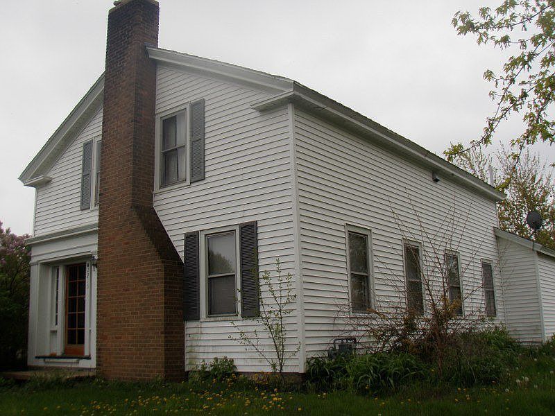 1st image of 2215 West St #11-1/1