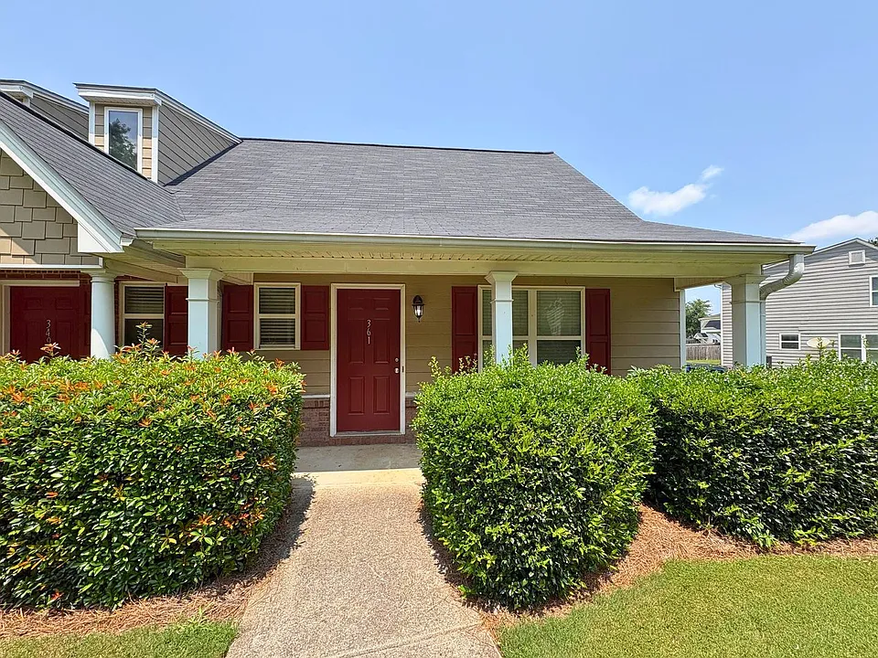 361 Bridgewater Cir