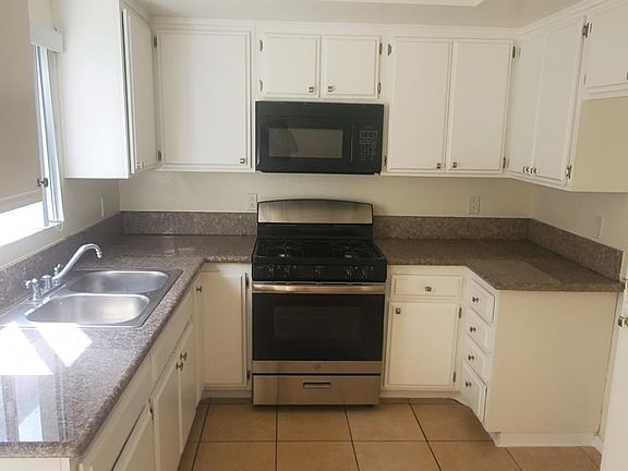 2nd image of 8624 Park St APT 3