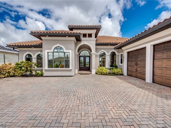 601 SW 40th Terrace Cpe, Coral, FL 33914