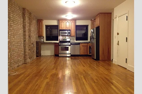 Rented by Stribling | media 12