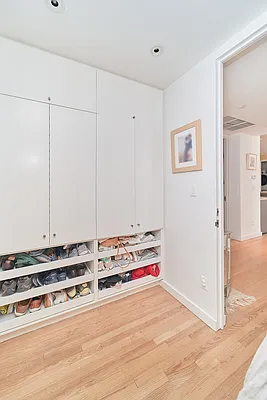 Rented by Living New York | media 43