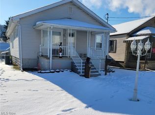 1596 Holliday St, East Liverpool, OH 43920
