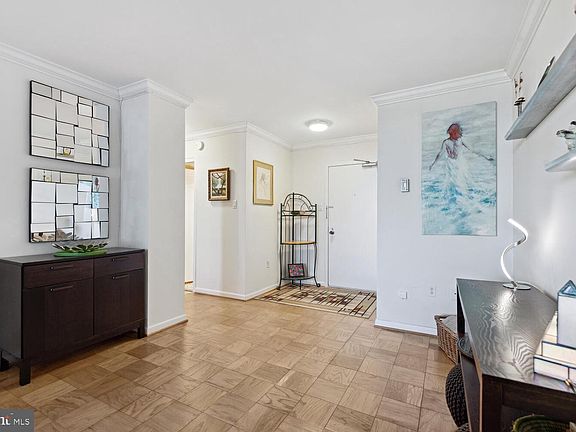 3rd image of 3001 Veazey Ter NW APT 1513