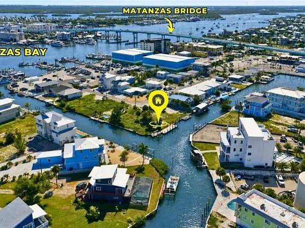 800 3rd ST, FORT MYERS BEACH, FL 33931