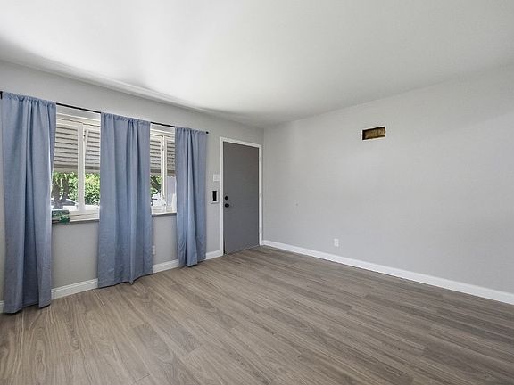 2nd image of 4826 Pennsylvania Ave #4826