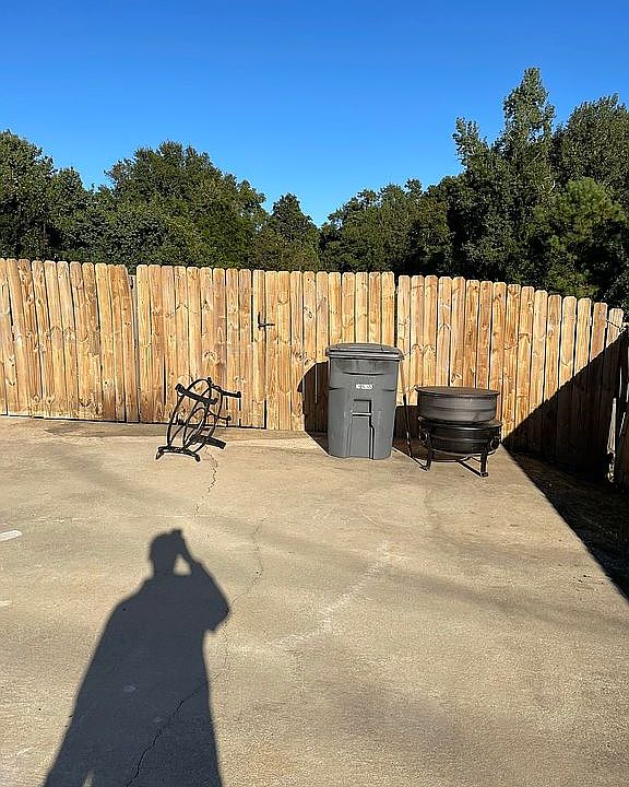 2nd image of 649 Builder Dr