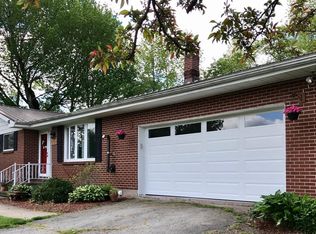 38 Bigelow Lake Rd, Pleasant Mount, PA 18453