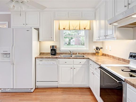 4th image of 5105 Bayberry Ln