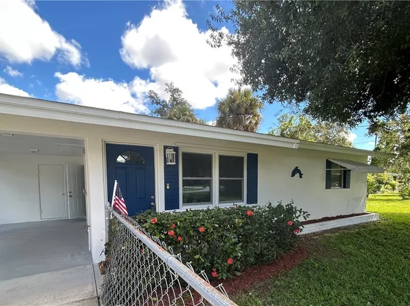 1460 Maranatha Dr, North Fort Myers, FL 33903