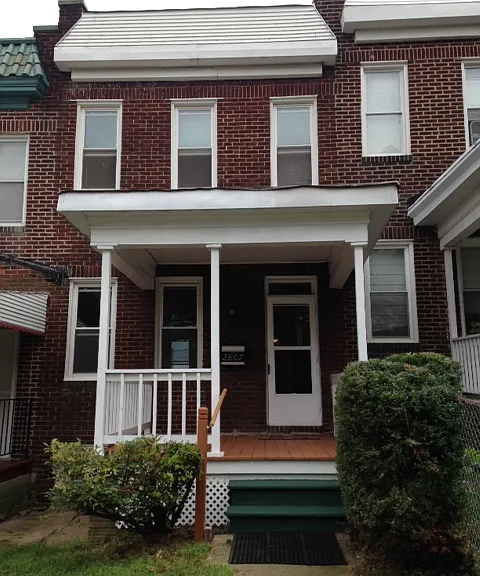 2807 Sunset Dr — Photo 1