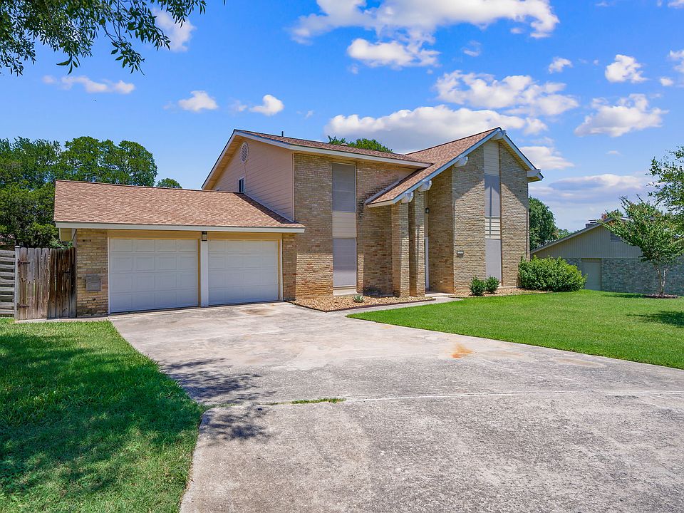 1st image of 107 Laural Ln
