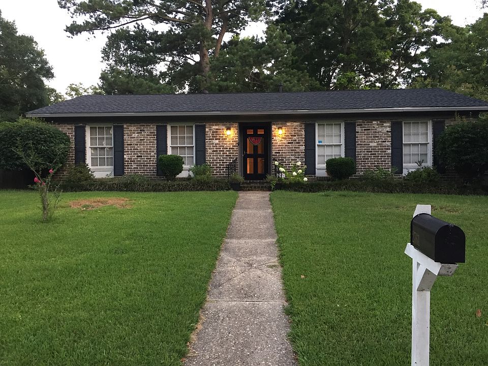 1st image of 2761 S Barksdale Dr