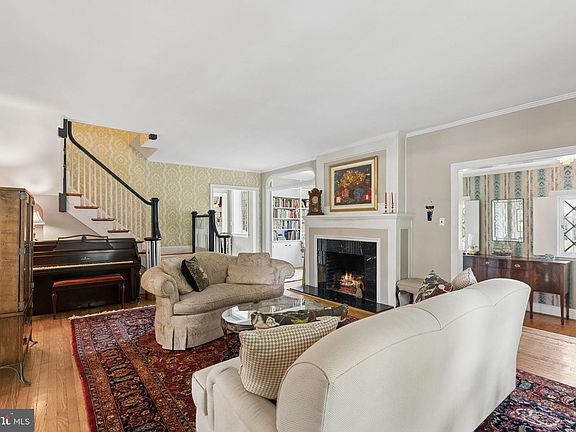 5th image of 419 Georgia Ct