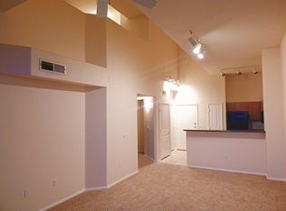 987 W Washington St APT 421, Tempe, AZ 85281