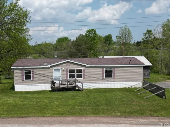 10577 Roberts Rd, Frankfort, NY 13340