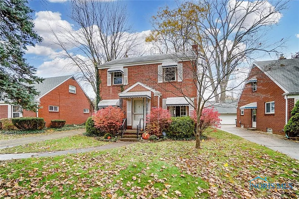 4242 Stannard Dr photo 1