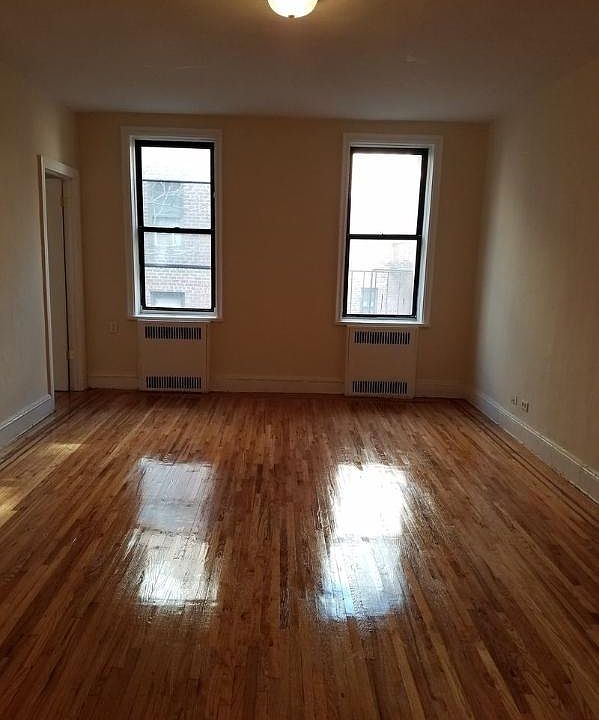 2nd image of 103-35 120th St #D8