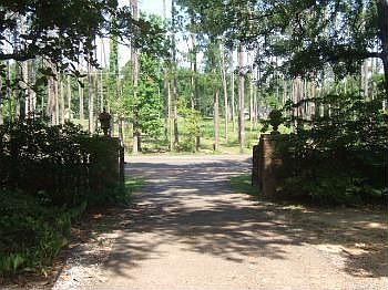 2nd image of 19246 Highway 25