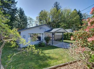 6557 Bjorn Pl, Sechelt, BC V7Z0T4