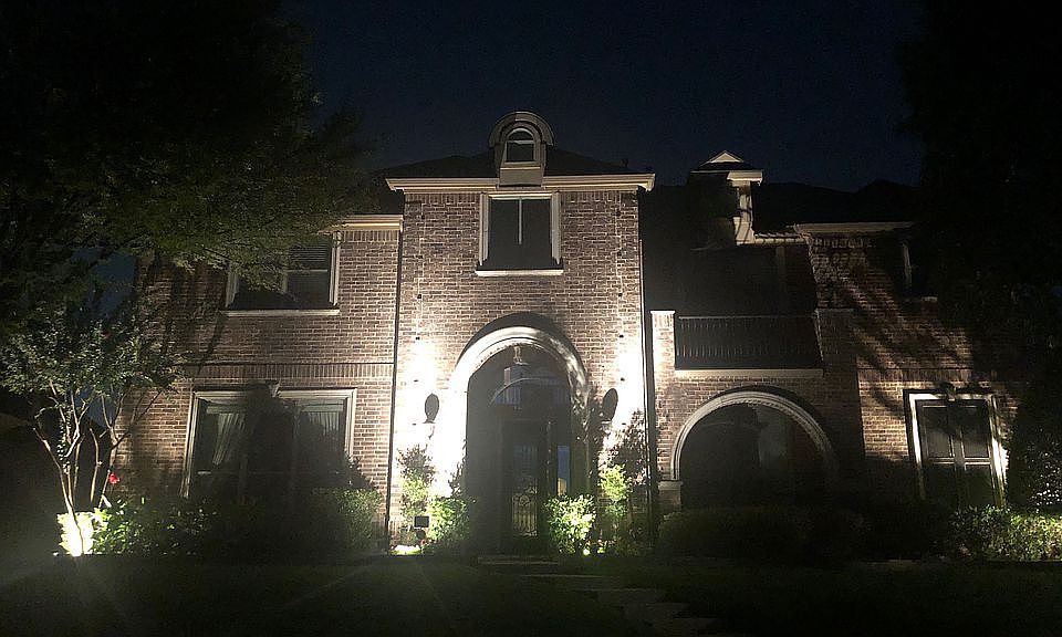 1st image of 6475 Kiest Forest Dr