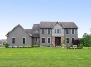 4276 Trout Lilly Ln, Manlius, NY 13104