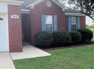 248 Falcon Ridge Dr, Huntsville, AL 35811