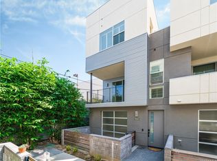 1533 Sullivan Ave, Costa Mesa, CA 92627