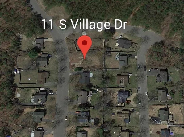 V/L S Village Drive, Bellport, NY 11713